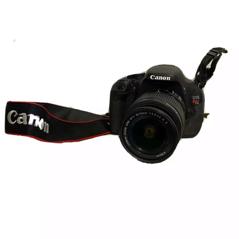 Cannon Rebel T3i - Used